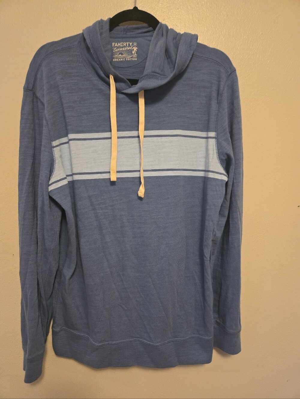Faherty Men’s Sunwashed Slub Hoodie Blue Stripe Cotton M